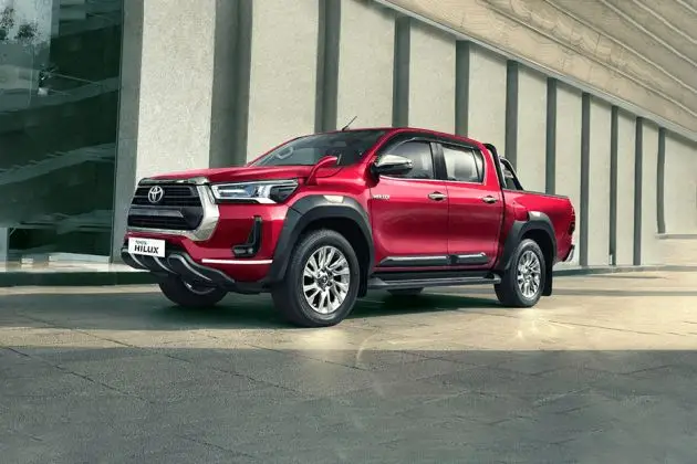 Toyota_Hilux_1689232038_8.png
