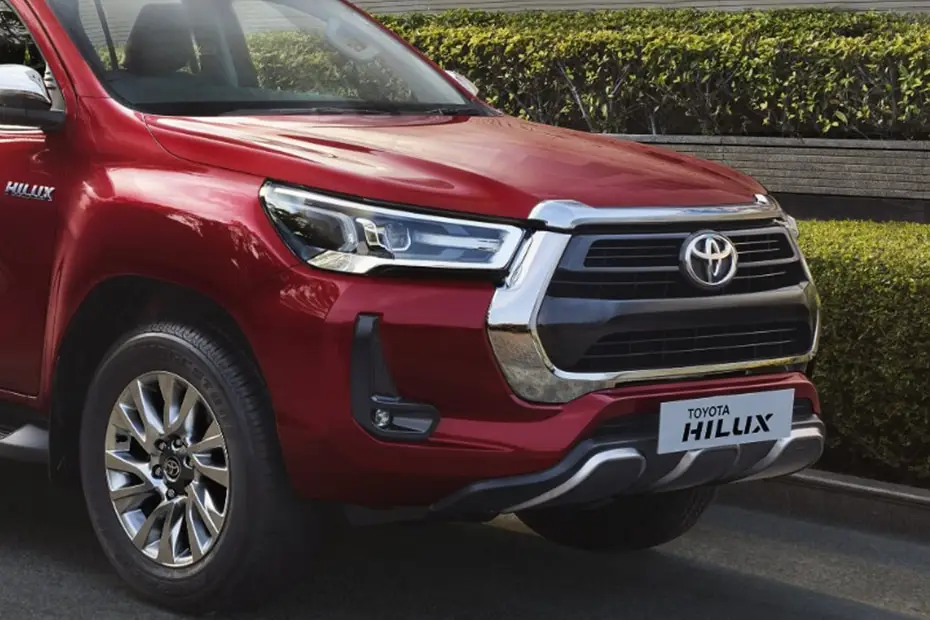 Toyota_Hilux_1689232038_9.png